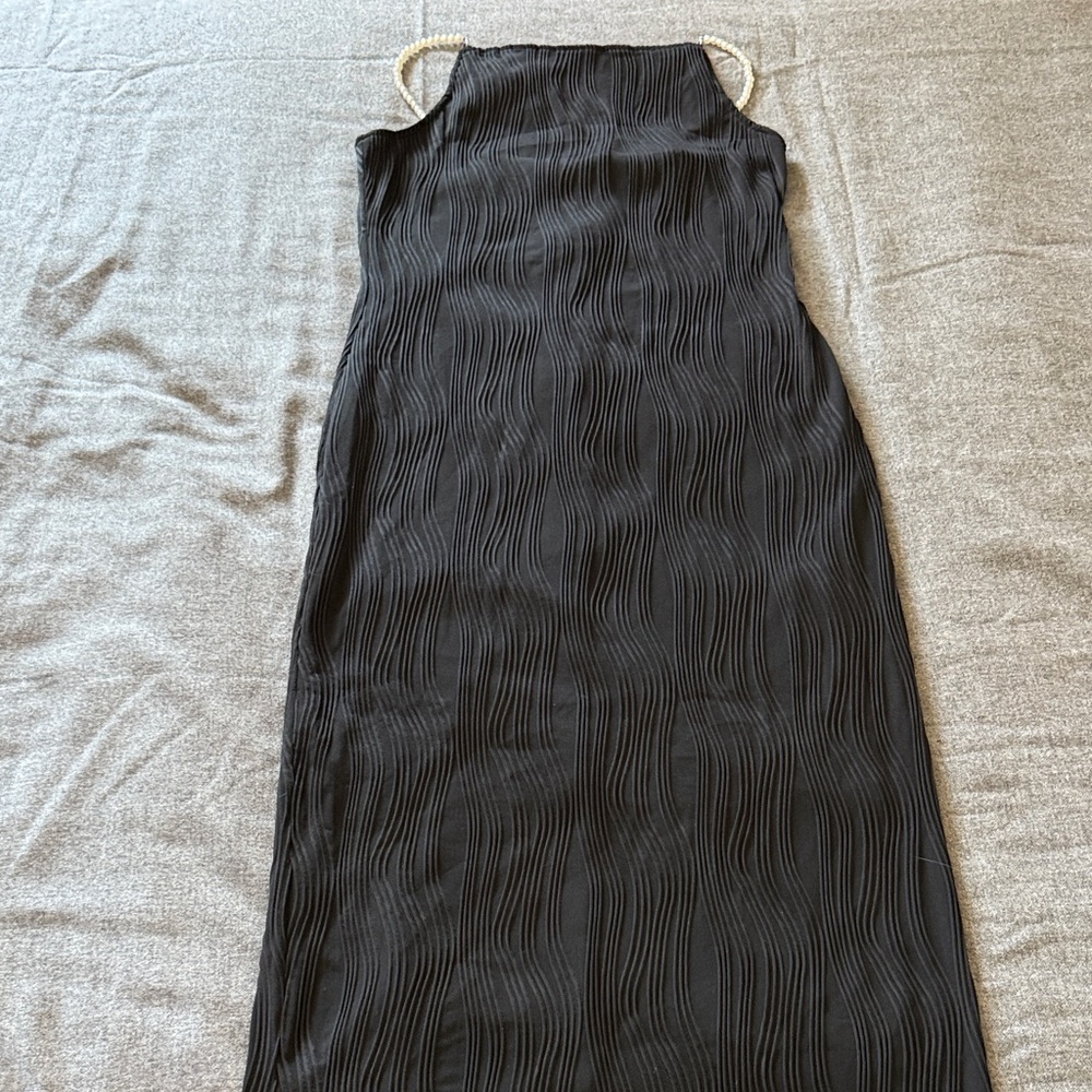 RIHOAS Black Strapless Dress with Textured Design